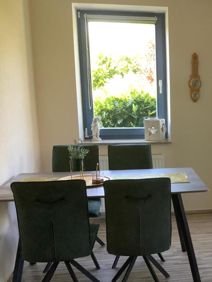 Ferienwohnung Haus Rose Ribnitz-Damgarten Exterior foto
